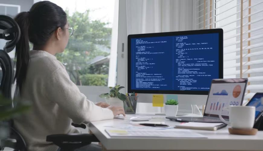 巴州区企业数字化解决方案:机器学习赋能商业模式升级的核心路径